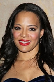 Luna Lauren Velez